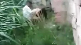 Kaksi seksiä miehen  ...