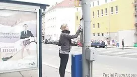 Valkoinen paita ilma ...